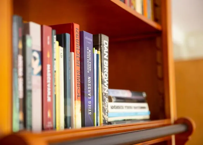 別荘 Private Getaway ブレッド